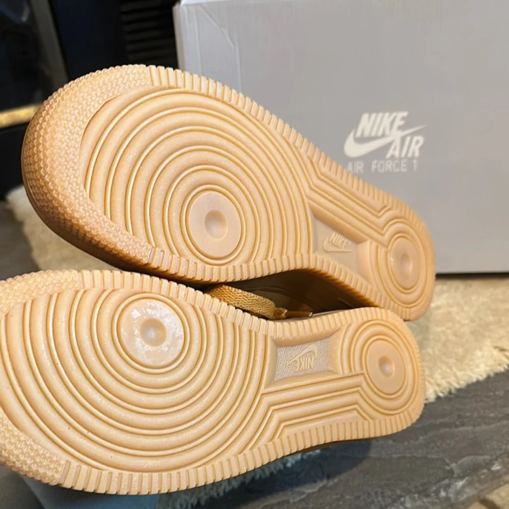 Nike Air Force 1 High Tops in Mustard Suede (Size 6.5Y) - Picture 14 of 17